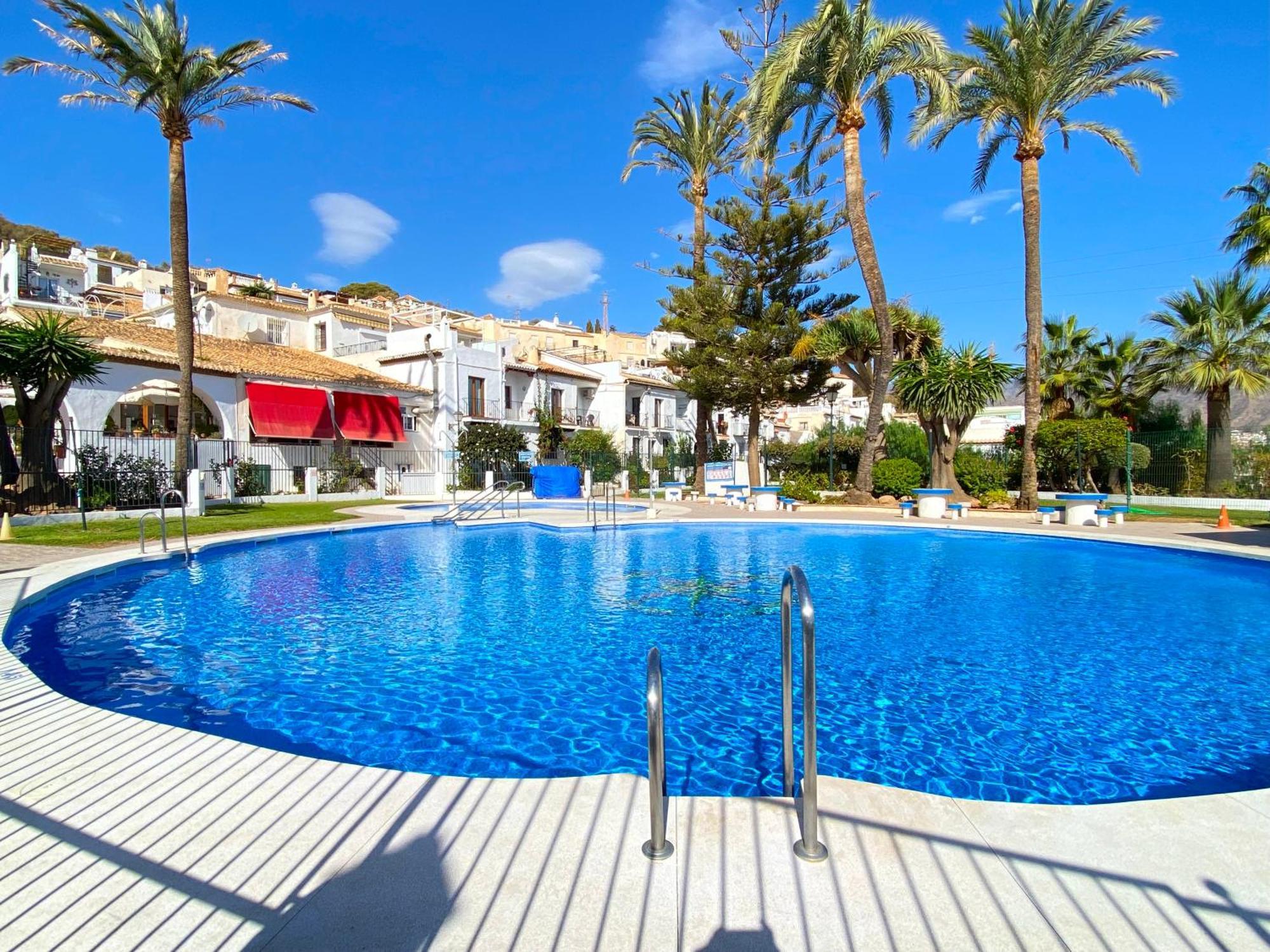 Villa Caritas Punta Lara Casasol Nerja Exterior photo