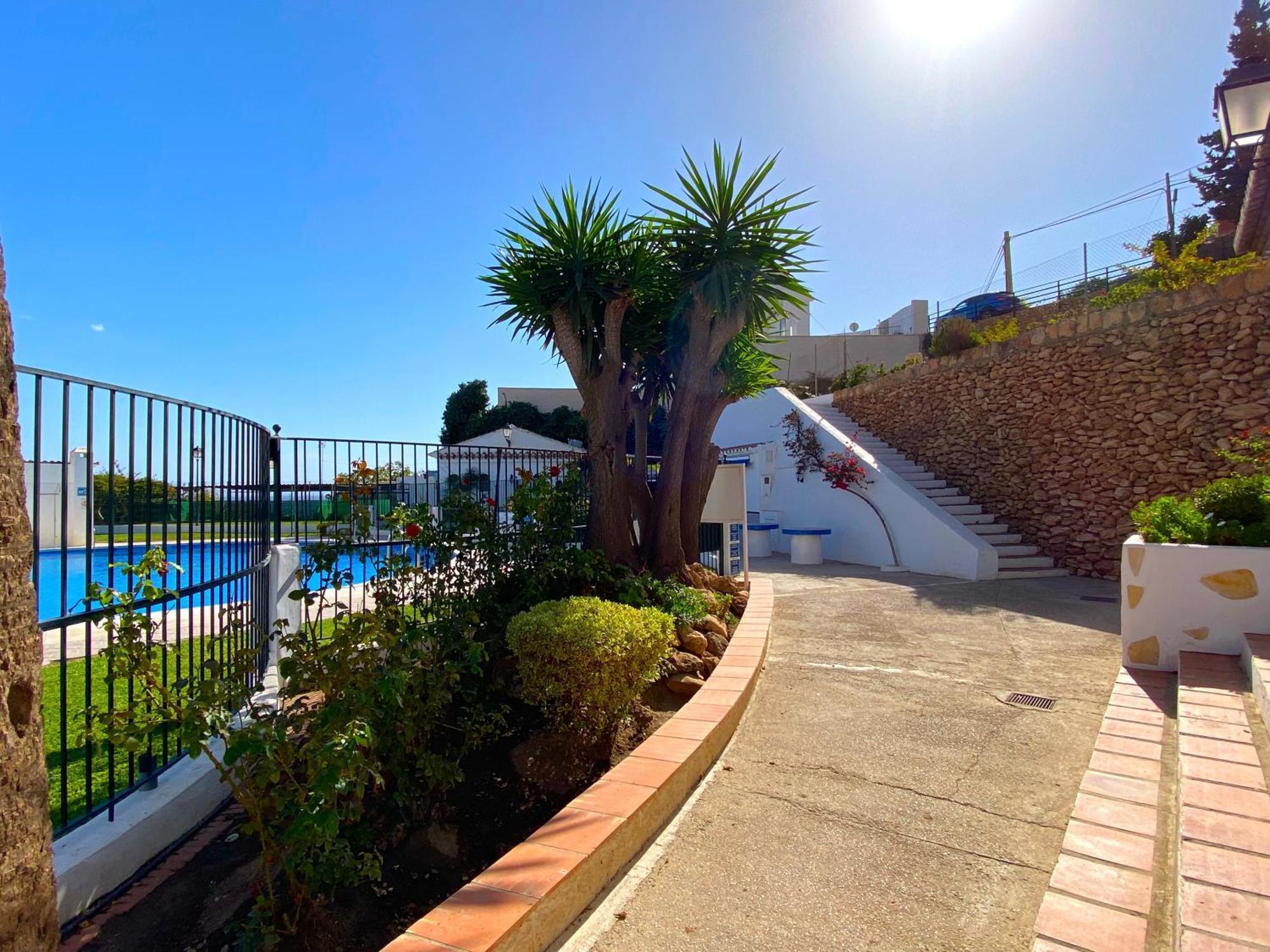 Villa Caritas Punta Lara Casasol Nerja Exterior photo